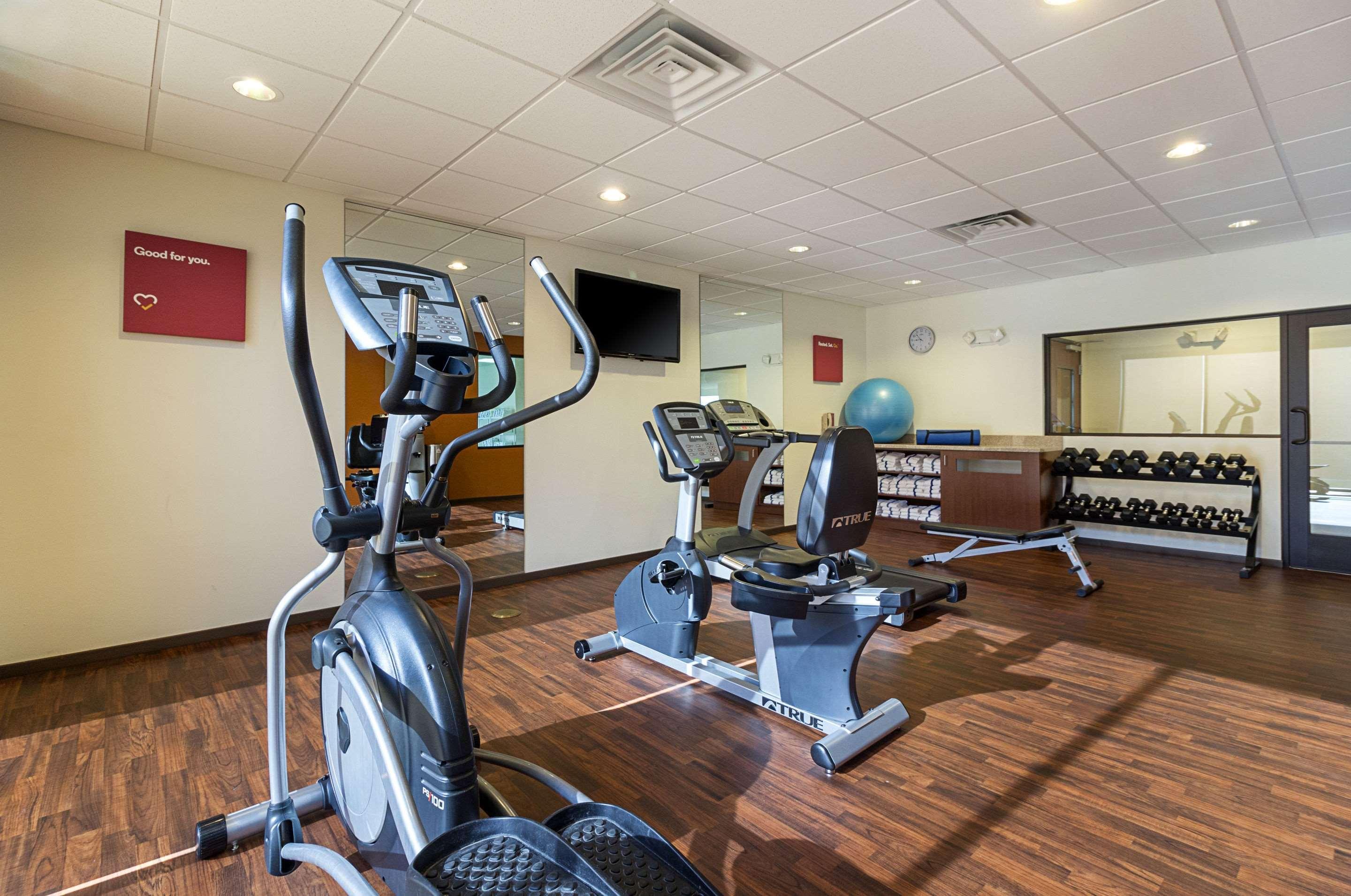 Comfort Suites & Conference Center Worthington Екстер'єр фото